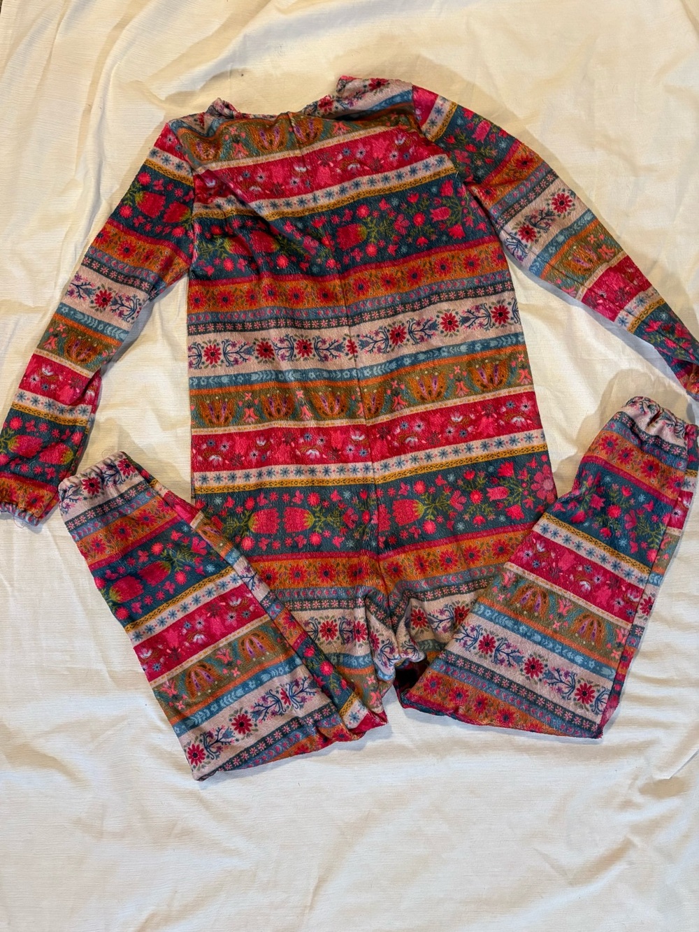 NATURAL LIFE XS Sherpa Pullover with Red and Blue Floral Trim